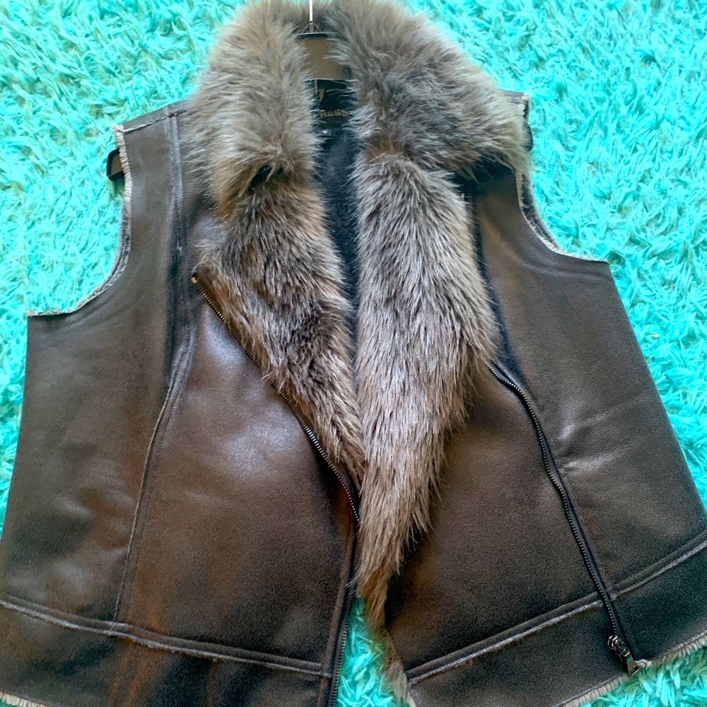 Express Women Faux Fur Lined Vest